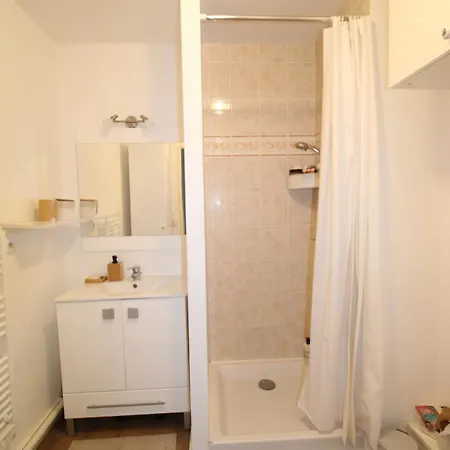 T2 Entre Centre Et Appartement *